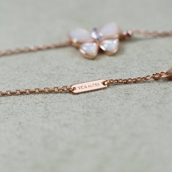 Van Cleef & Arpels Butterfly Necklace - Picture 4 of 7